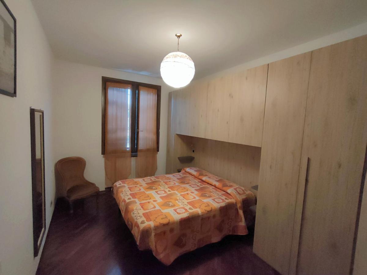 Appartamento Nanda Reggio Emilia Luaran gambar